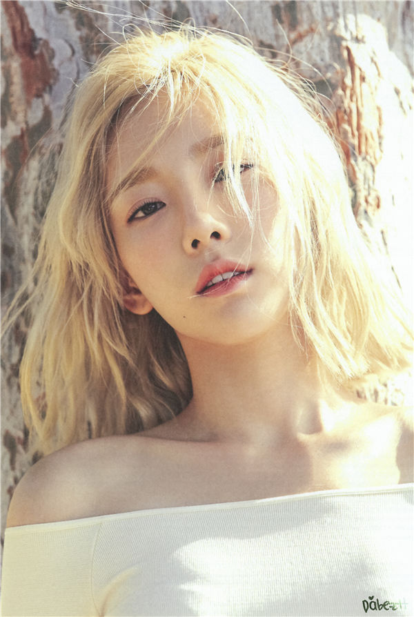 金泰妍（Taeyeon）写真集《WHY》高清全本[66P] 日系套图-第2张