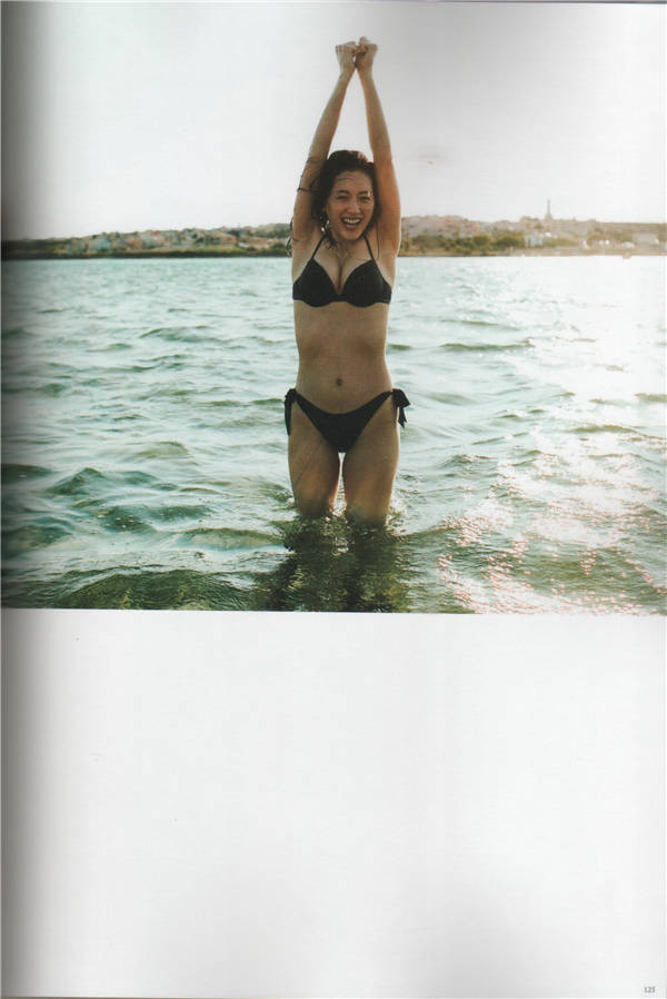绫濑遥写真集《SEA STORIES Haruka Ayase》高清全本[183P] 日系套图-第8张