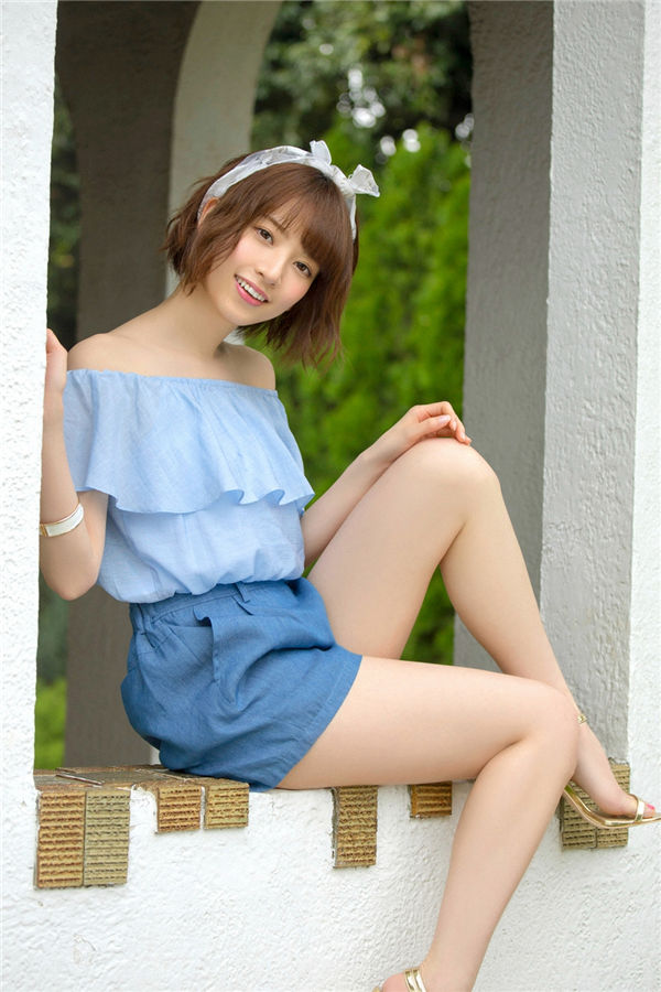 桥本奈奈未写真集《[YS Web] Vol.653 Nanami Hashimoto 橋本奈々未 - この透明感... ドキッ！》高清全本[50P] 日系套图-第2张