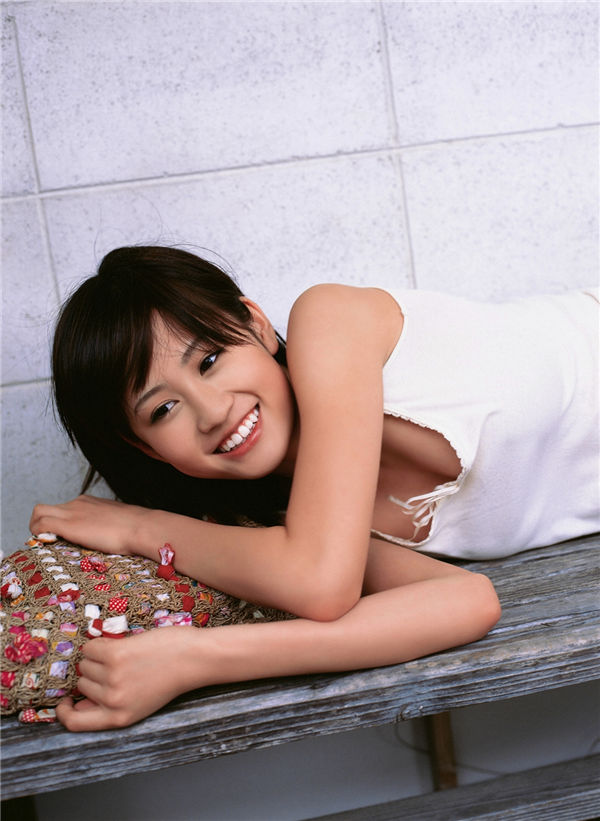 前田敦子写真集《[YS Web] Vol.277 Atsuko Maeda – AKBのネ申、あっちゃんﾟ∀ﾟ》高清全本[87P] 日系套图-第3张