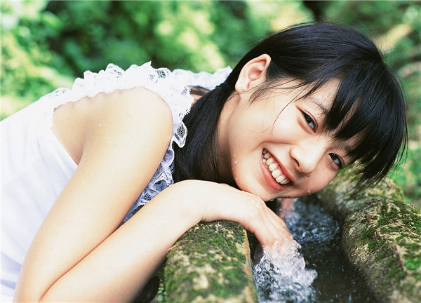 夏帆写真集《[YS Web] 2005.11 Vol.140 Kaho 夏帆 Original Smile-UNDERAGE!》高清全本[36P] 日系套图-第4张