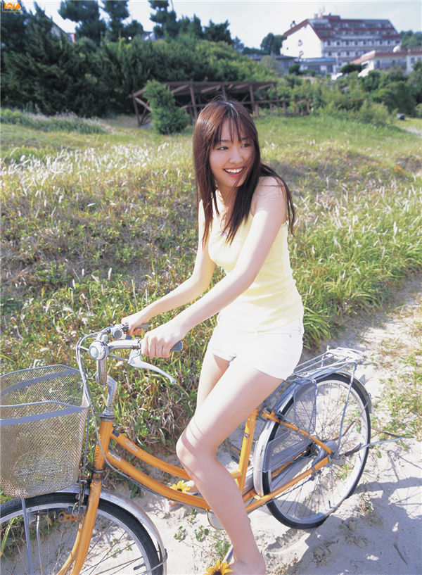 新垣结衣写真集《[Bomb.TV] 2006.07 Yui Aragaki》高清全本[92P] 日系套图-第4张