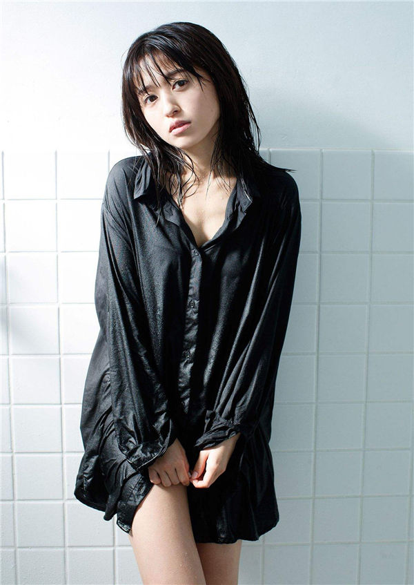 逢田梨香子写真集《逢いたくて…》高清全本[28P] 日系套图-第3张