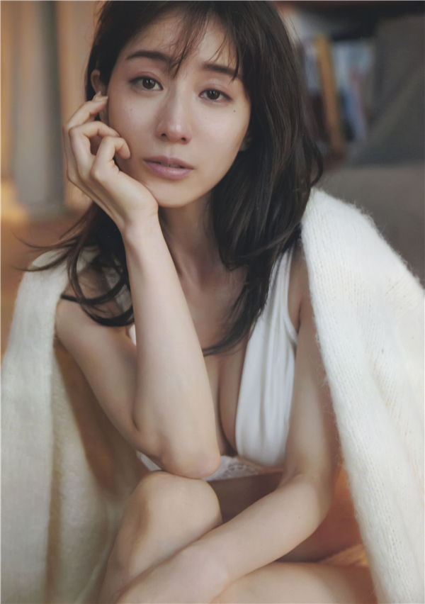 田中美奈实1ST写真集《Sincerely yours...》高清全本[145P] 日系套图-第2张