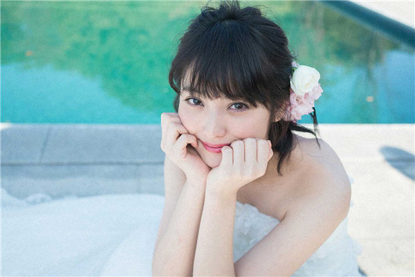 佐佐木希写真集《佐々木希×川島小鳥 番外》高清全本[40P]