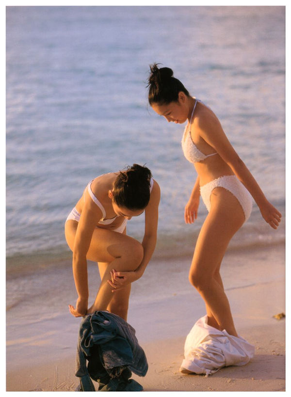 三津谷叶子/奈良沙绪理写真集《Pure Girl「Duo」》高清全本[92] 日系套图-第8张