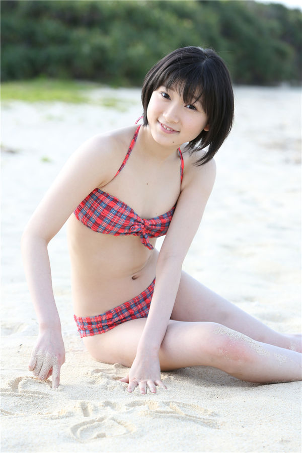 宫本佳林写真集《Hello! Project Digital Books Vol.130》高清全本[100P]