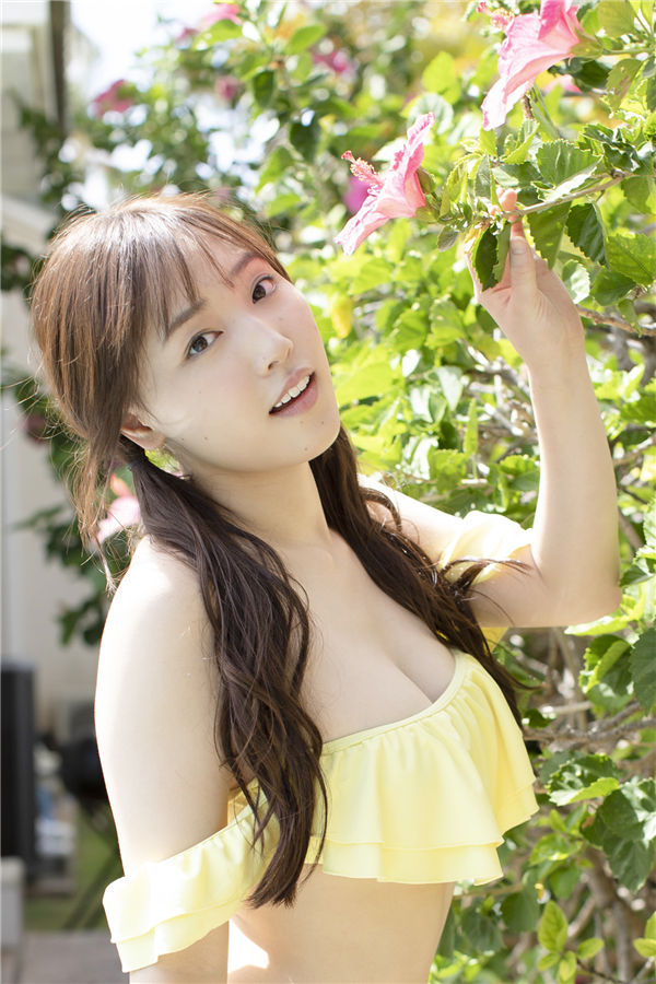 谱久村圣写真集《[Hello! Project Digital Books] Vol.202 Mizuki Fukumura 譜久村聖》高清全本[101P] 日系套图-第5张