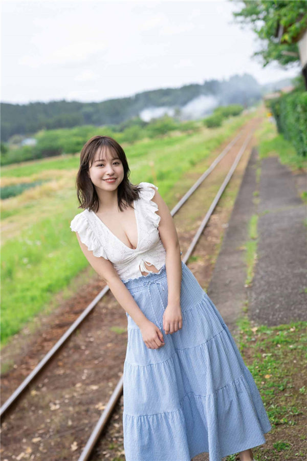 近藤里奈写真集《24歳になってもかわいいキープ》高清全本[51P] 日系套图-第2张