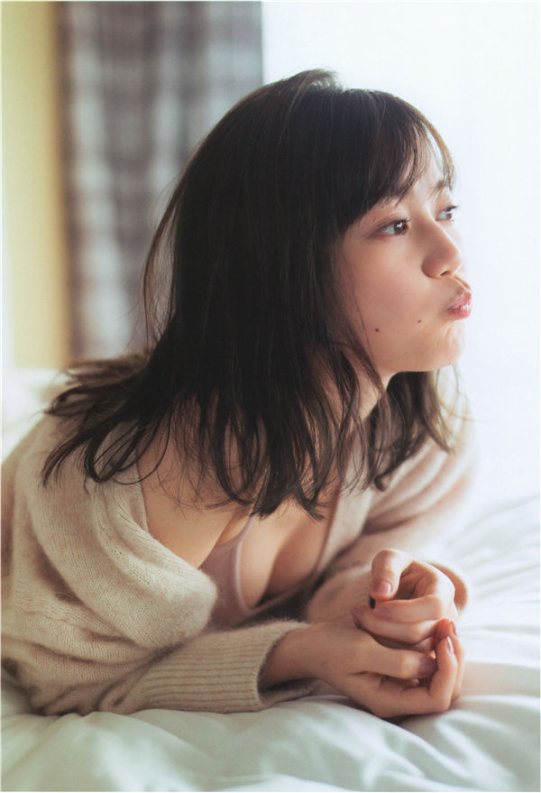 生田绘梨花写真集《生田絵梨花 乃木坂46卒業記念 メモリアルブック カノン》高清全本[145P] 日系套图-第8张