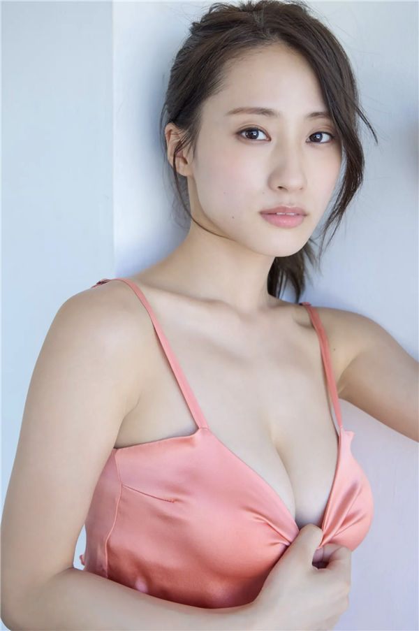澄田绫乃写真集《先行公開100カット＆ムービー》高清全本[107P] 日系套图-第4张