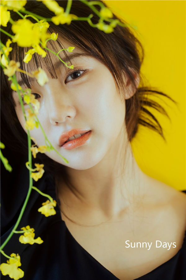 田中美久写真集【Sunny Days】高清全本[61P]