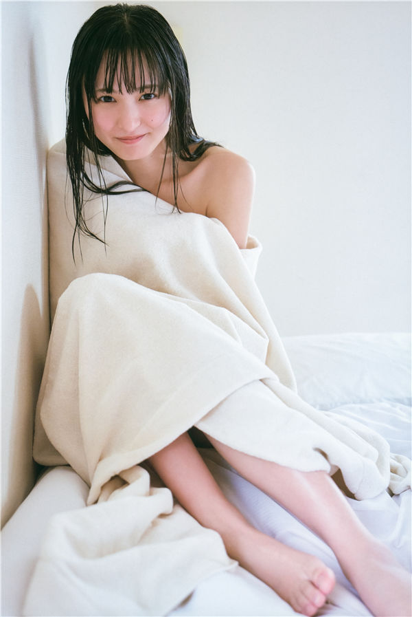 [图片6]-与田祐希&远藤樱&小川彩写真集【TRIANGLE magazine 03】高清全本[142P]插图-猩猩图库-日系偶像写真集高清套图分享站