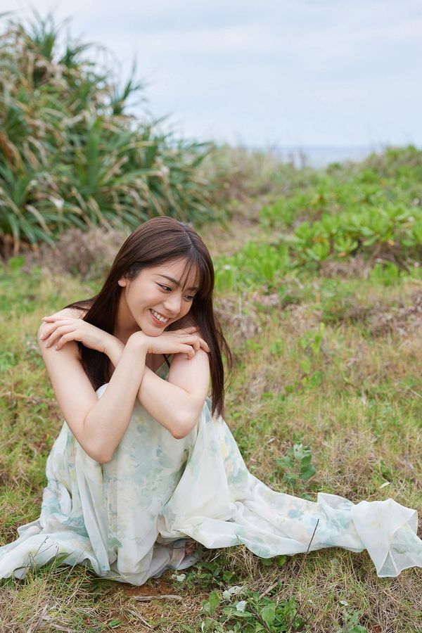 [图片2]-贵岛明日香写真集【Midnight Summer スピサン グラビアフォトブック​】高清全本[46P]插图-猩猩图库