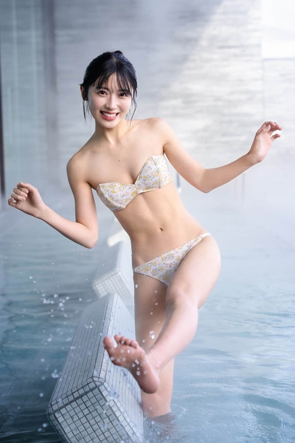 [图片6]-佐藤绮星写真集【おてんば赤ずきんちゃんとやさしいオオカミくん】高清全本[56P]插图-猩猩图库