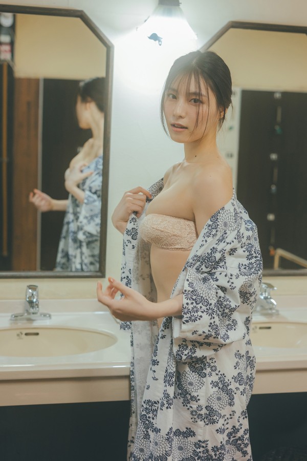 [图片5]-相乐伊织写真集【more and more】高清全本[98P]插图-猩猩图库