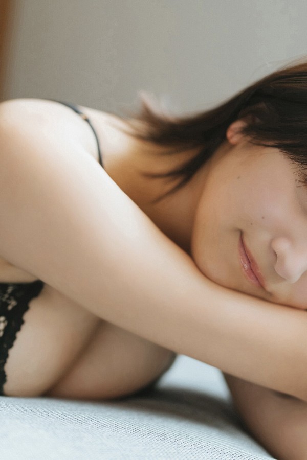 [图片7]-榎原依那写真集【ヤンマガアザーっす！＜YM2025年17号未公開カット＞】高清全本[58P]插图-猩猩图库