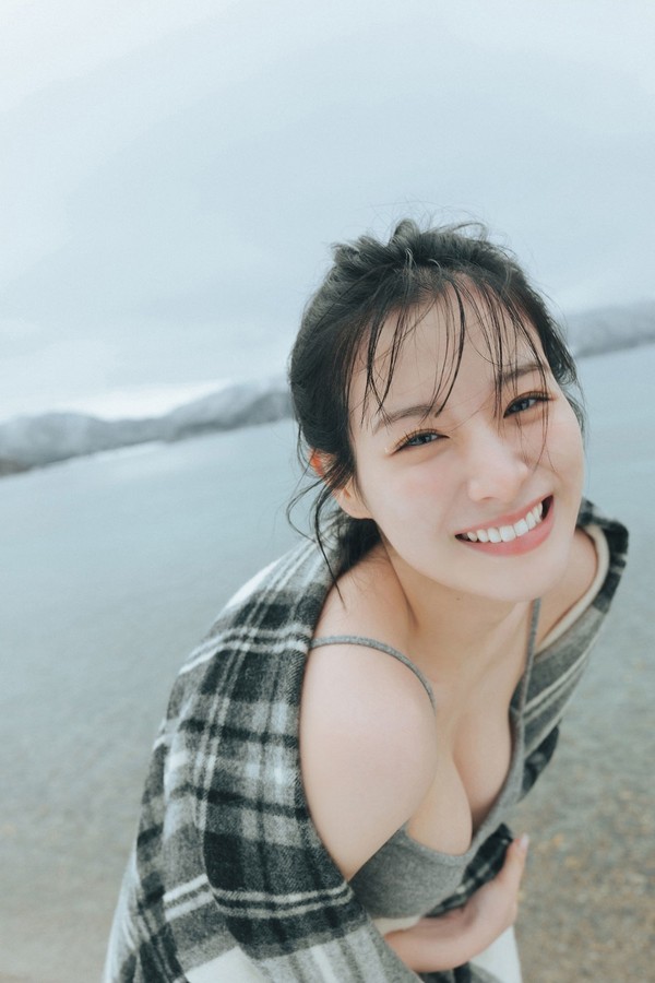 [图片7]-葉月葵亞写真集【ヤンマガアザーっす！＜YM2025年14号未公開カット＞】高清全本[57P]插图-猩猩图库