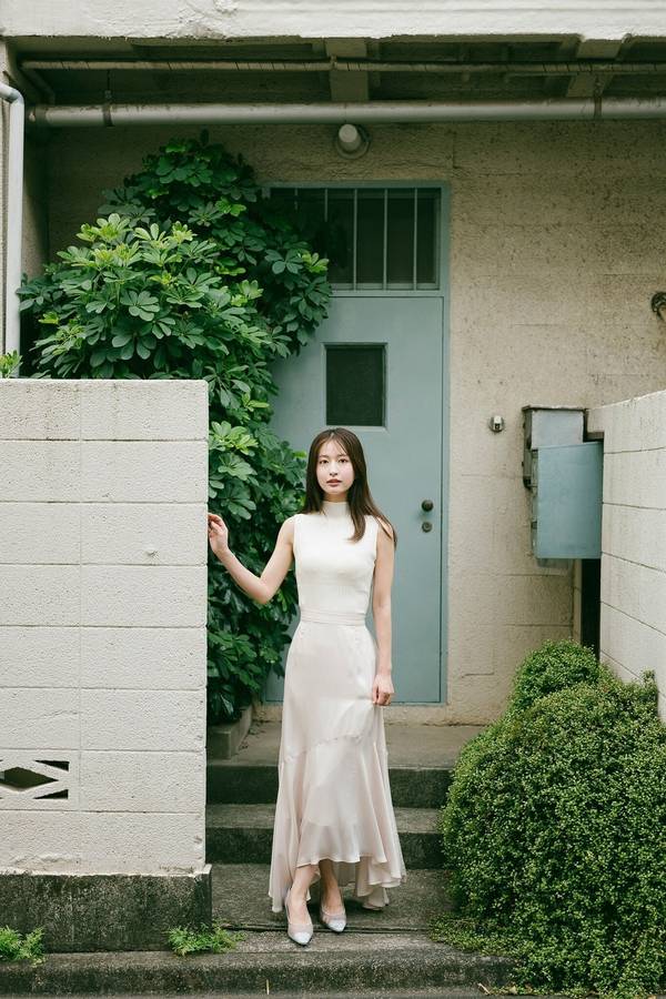 [图片2]-齐藤里奈写真集【ずっと見つめていいですか？】高清全本[114P]插图-猩猩图库