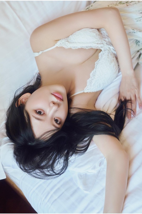 [图片2]-堀未央奈写真集【深紅の余韻】高清全本[151P]插图-猩猩图库